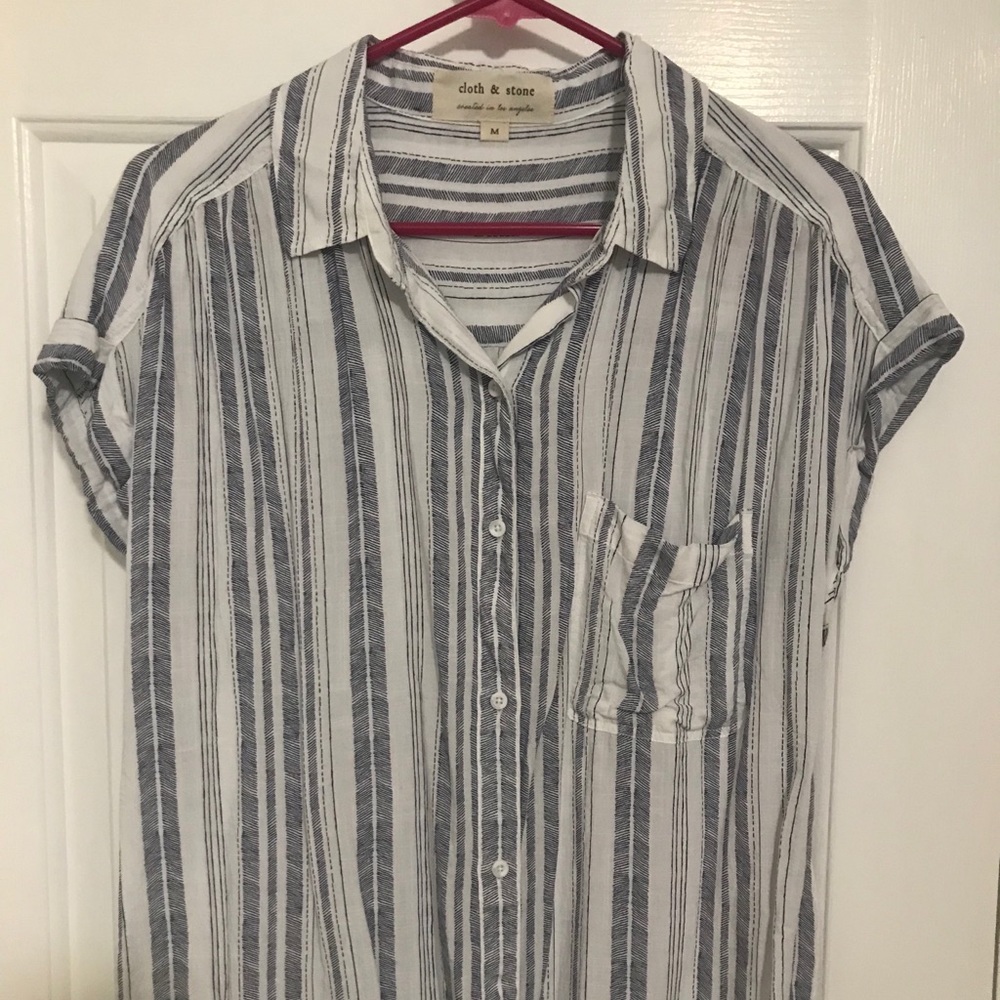 Short sleeve blouse